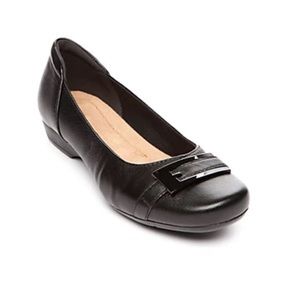 Clarks Black Leather Blanche West Buckle Detail Flats Women’s Size 10M